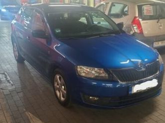 škoda rapid spaceback + navi