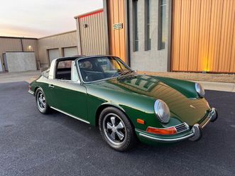 912