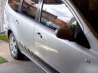 nissan livina grand sl 1.8 16v flex fuel mec 2010