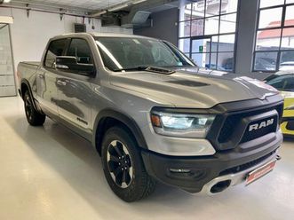 ram rebel 1500 v8 385cv at8