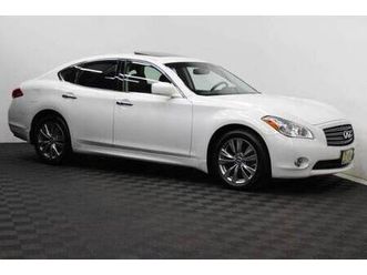 2012 infiniti m56x luxury