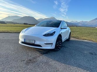 tesla model y performance