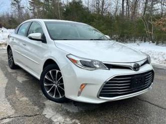 2018 toyota avalon xle