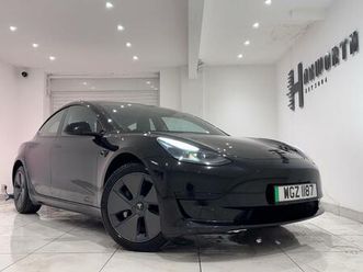 standard range plus auto rwd 4dr