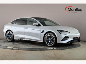 82.5kwh excellence auto awd 4dr