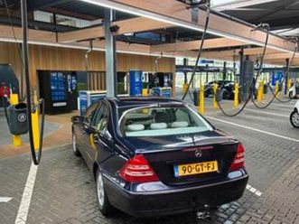 mercedes-benz c-klasse 2.0 c180 sedan aut 2001 blauw — mercedes-benz — marktplaats