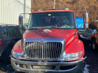 2011 navistar international 4300 maxxforce dt466 - 2 car carrier