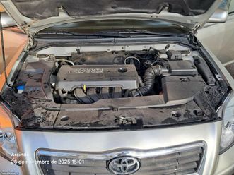 toyota corolla (avensis) maio/04