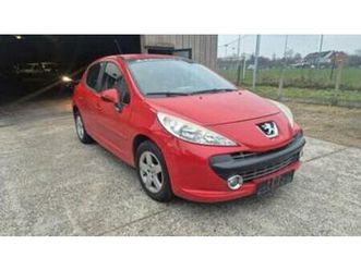 ② peugeot 207 1.2 essence 161.000km — peugeot — 2ememain