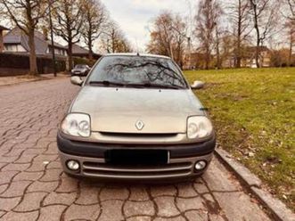 ② renault clio essence 93000 km — renault — 2ememain