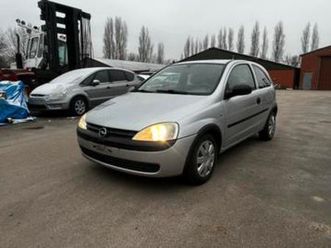 ② opel corsa 1.2benzine van 2004 met airco 140dkm — opel — 2ememain