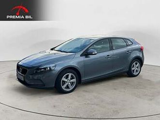 volvo v40 d3 kampanj 1,95% värmare drag voc fullservad k-rembytt