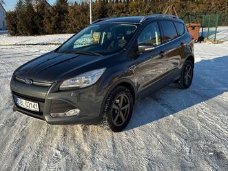 ford kuga 1.5 ecoboost 2x4 titanium