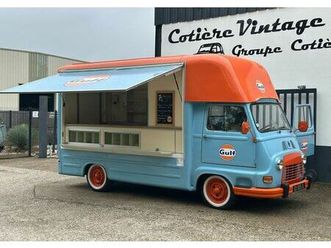 30000ht 1977 foodtruck restaurée