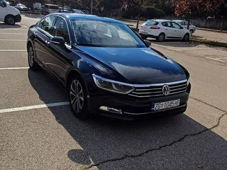 vw passat 1,6 tdi automatik, 2019 god.