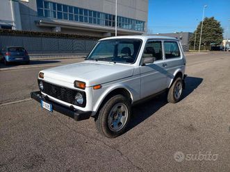 LADA NIVA lada-niva-4x4-1-7-mpi-2008
