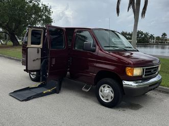 2007 ford econoline power handicap wheelchair ramp w/hand controls