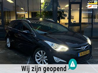 hyundai i40 wagon 1.6 gdi blue business edition - pano - navi -
