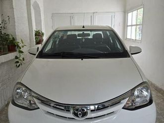 vendo toyota etios modelo 2014