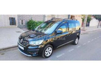 renault express diesel manuelle 2022 à agadir