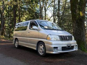 ’99 toyota grand hiace aerostorm twin moonroof limited, full-time 4wd!