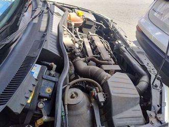 hatchback 1.0 mpfi 8v 71cv 5p