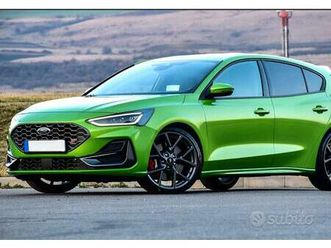 si vende ford focus st 2023