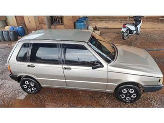 uno uno 1996/96 1.0 prata 4 portas com ar faço 12.900 à vista leia o anúncio