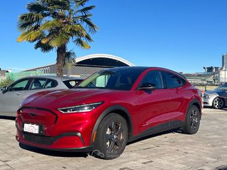 mach-e elettrico standard 269cv