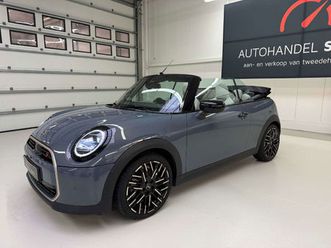 mini cabrio cooper s mini cooper s cabrio favoured trim//full option!!!