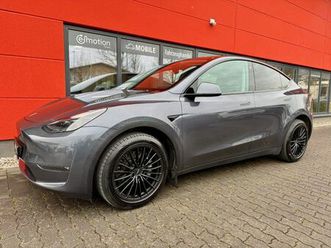 tesla model y long range awd*boost*vat deductible*