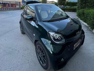 fortwo eq british green