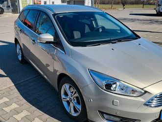 ford focus 1,5 eco boost kombi/limousine