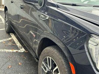 used 2022 gmc yukon xl 4wd at4