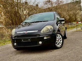 fiat grande punto 1.4 benzin jahrgang 2011 canton zurich - tutti.ch