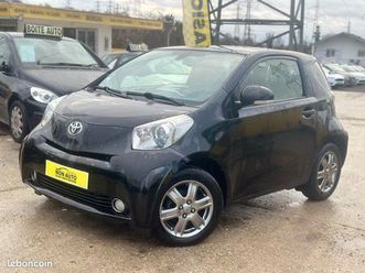 toyota iq 1.0 vvt-i 12v multidrive 68cv boîte auto