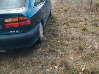 voiture laguna1.6 essence