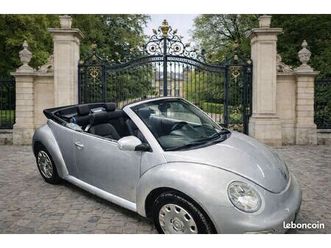 volkswagen new beetle 1.4 splendide collector avec seulement 56 980 kms courroie distribution neuve