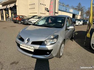 renault clio 1.4 essence 100 cv confort dynamique