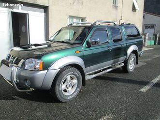 vends nissan navara