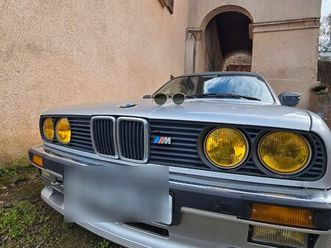 bmw e30 320i