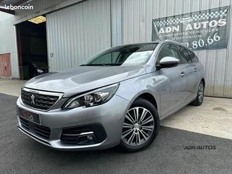 peugeot 308 130ch /allure pack/semi cuir/road trip eat8 bva