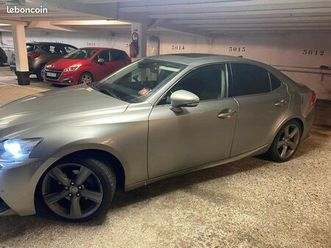 lexus is 300h