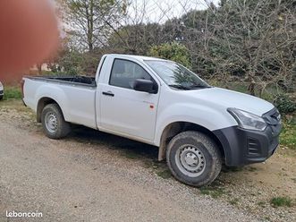 vend isuzu d max satellite