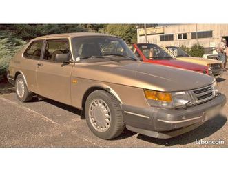 saab 900
