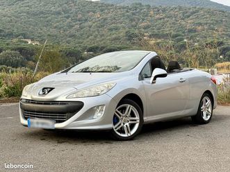 peugeot 308 cc pack sport 2.0 hdi 140ch bv6 2009 entretien + distribution a jour pour pro auto ou bricoleur quelques points à revoir