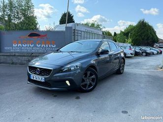 volvo v40 cross country d2 1.6d 115cv kinetic