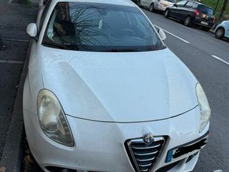 alfa romeo giulietta