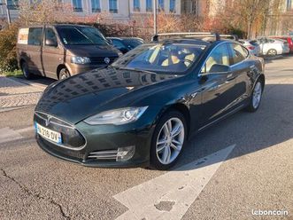 tesla model s - superchargeur gratuit + equipements