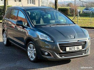 peugeot 5008 1.6 hdi 120cv bva 7 places 1ère main/gps/pano
